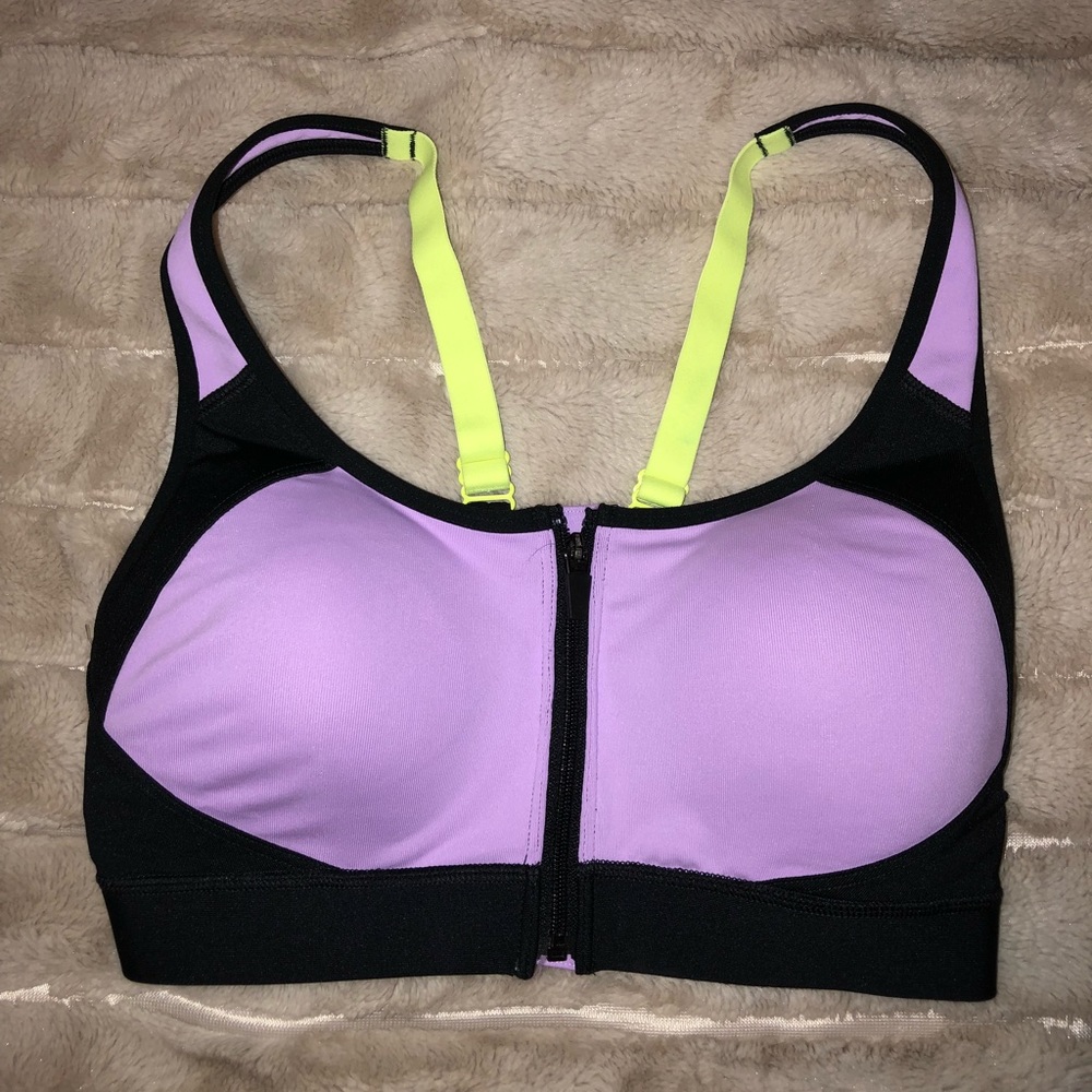 Multi color sports bra 💜
